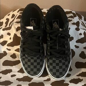 Vans Men's Black and Gray Checkered Sneakers